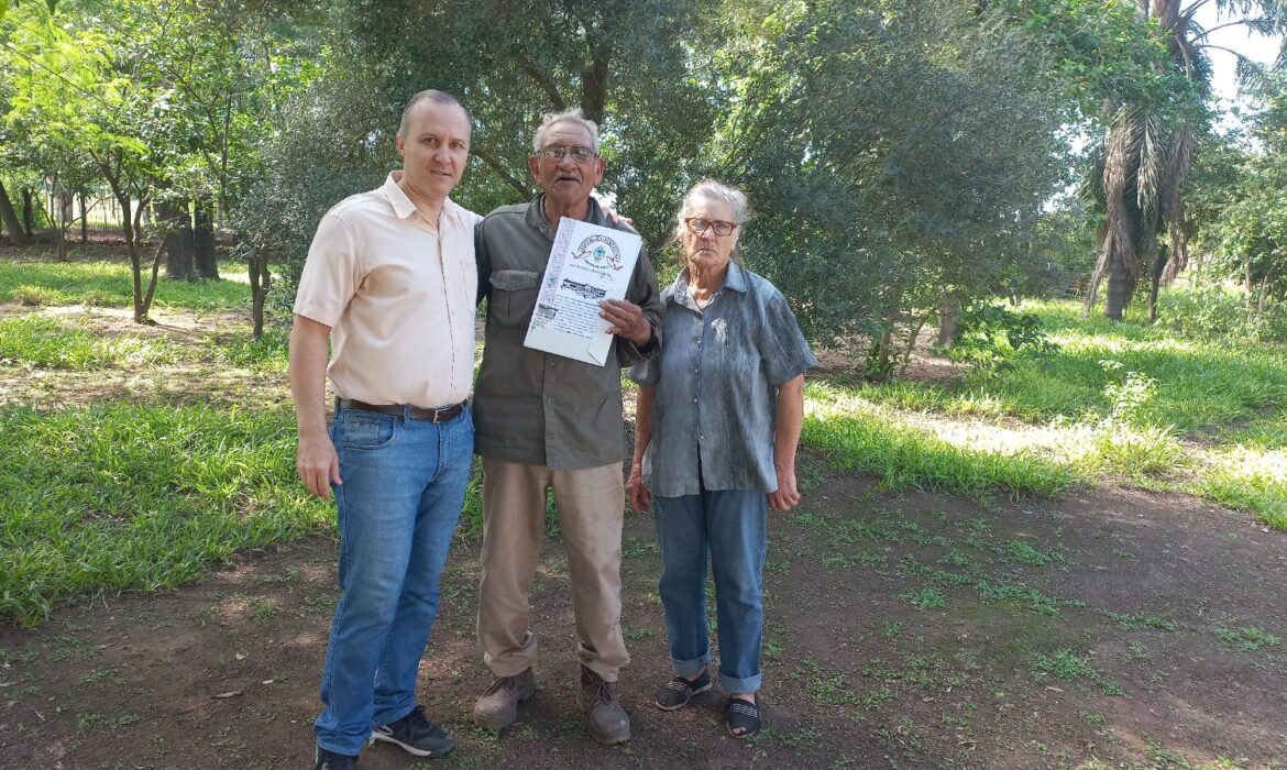 Entrega título de propiedad